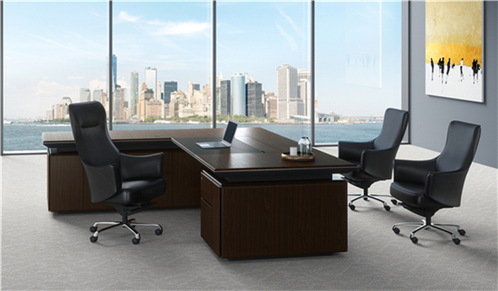 4 - Rhythm - β Executive Chair & β Guest Chair and Majesty+ Executive Desk